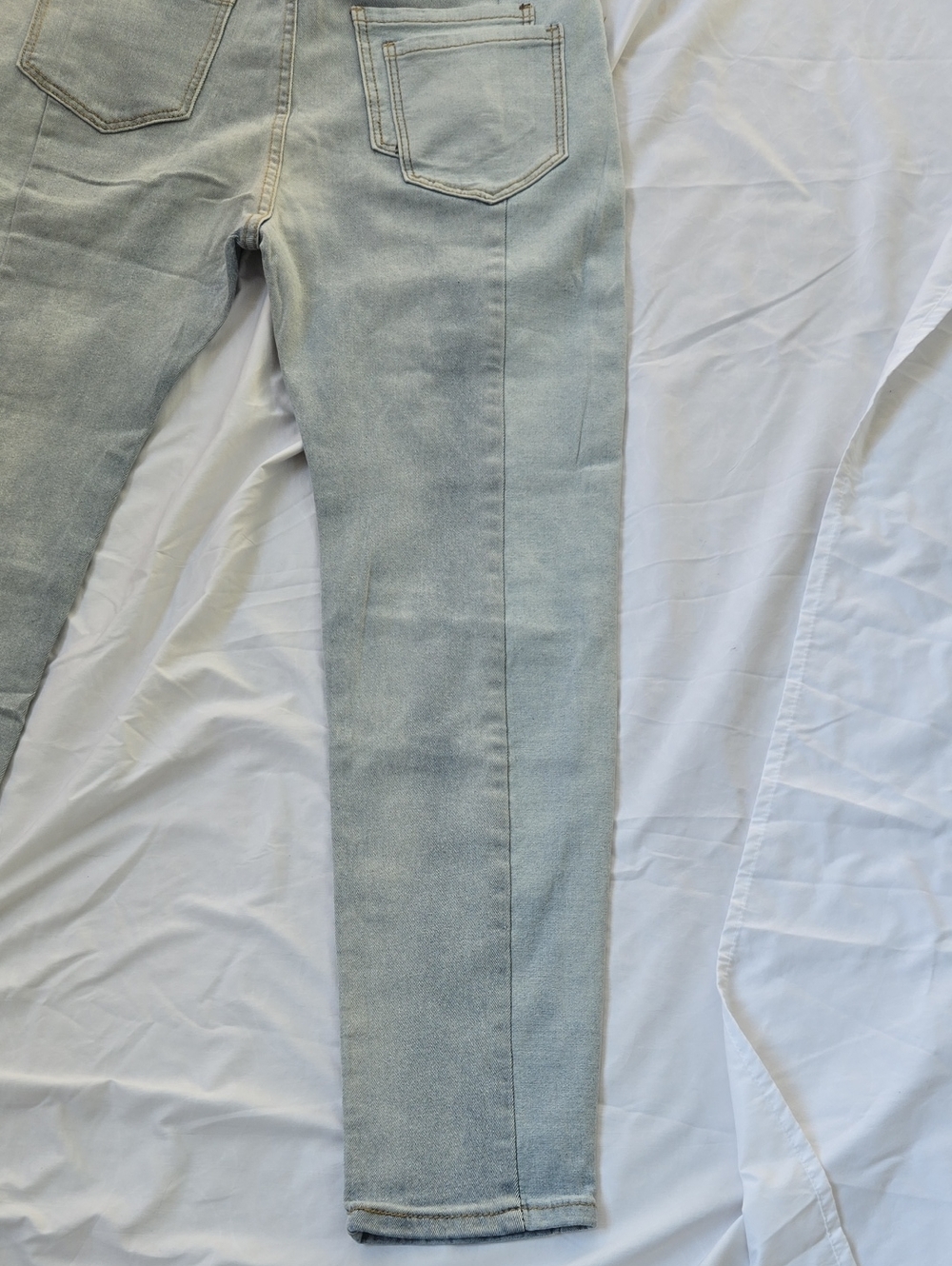 Men's Distressed Jeans Fashionable Front/Back Pocket Design Two Tone At Back - Picture 14 of 14